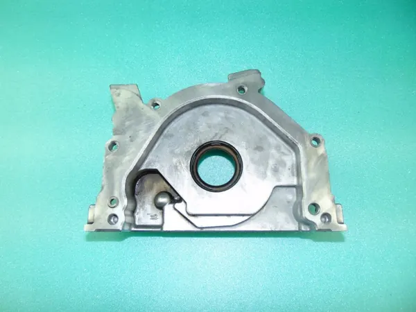 Axeltätningshus OEM 03G103153B - Begagnad Audi OE image 6