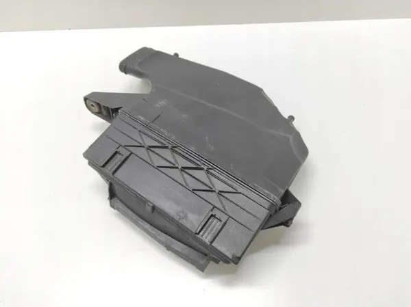 Mercedes-Benz A6420903601 Ilmansuodattimen Kotelo image 3