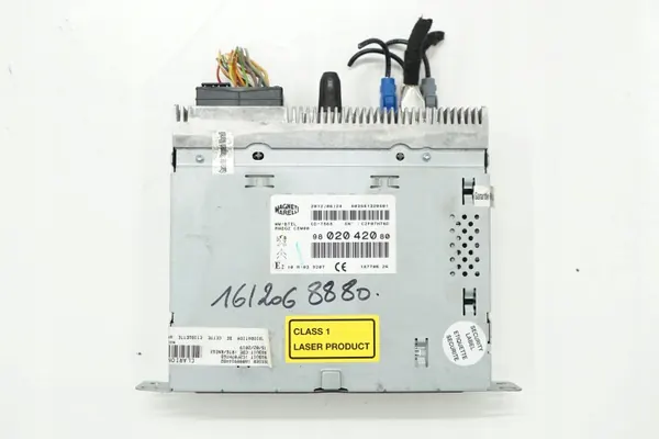 Citroen DS5 Radio Navigation OEM 9802042080 image 2