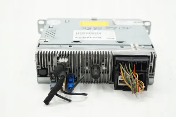 Citroen DS5 Radio Navigation OEM 9802042080 image 3