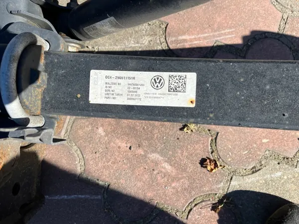 Hinterfeder OEM 2N0511151R für VW Crafter II image 3