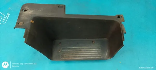 OEM 130582807 Guarnição de soleira esquerda dianteira - Usado image 2