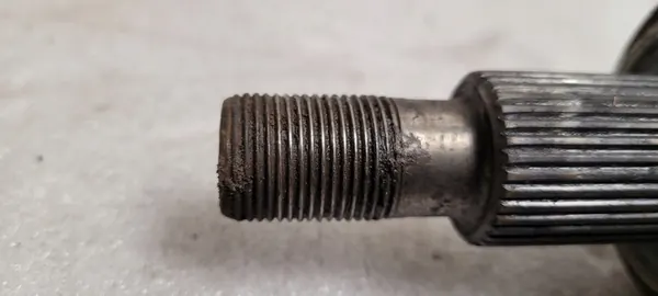 SEAT OE Drivaxel 1J0407271JL image 7