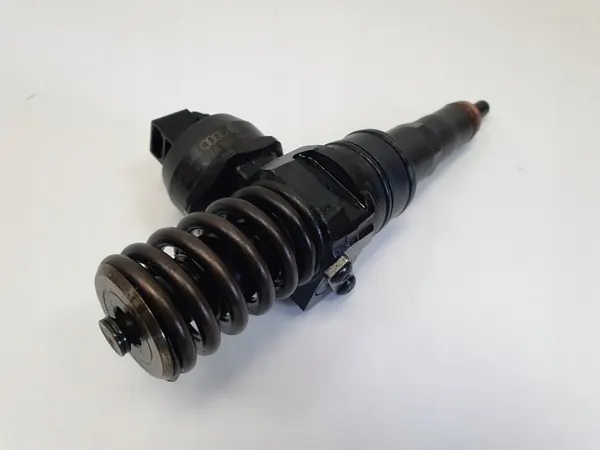Injecteur Diesel Bosch OEM 038130073AG Occasion image 5