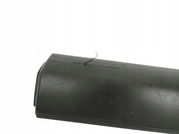 DS 3 Crossback Linker Achterdeurlijst OEM 9820808180 image 5