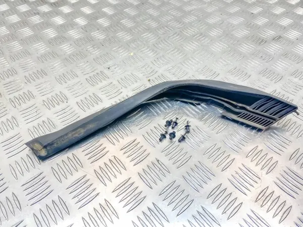 Mercedes-Benz SL R129 Fram Höger Strålkastarlock OEM A1298260680 image 5