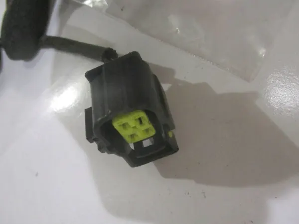 Sensor Temp. Gases Escape Outlander II 1587A040 image 3