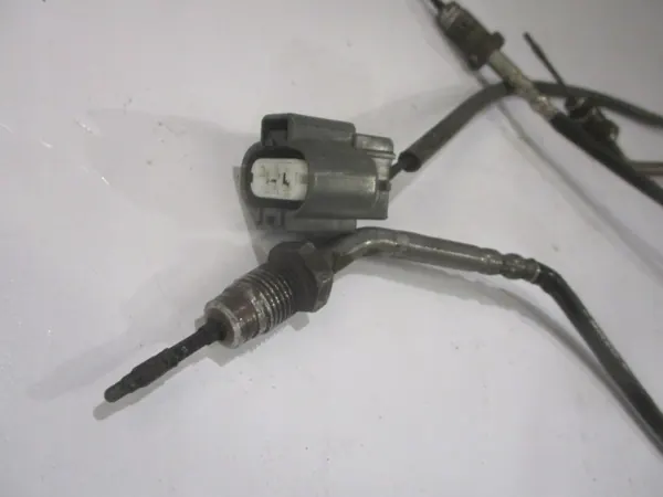 Sensor Temp. Gases Escape Outlander II 1587A040 image 4