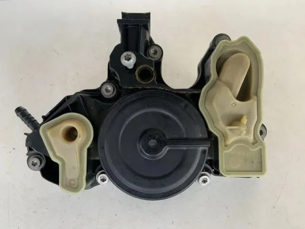 Séparateur d'huile OEM 06K103495AN pour Audi Q5 2.0L image 2