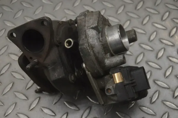 Turbo Jaguar S-Type X200 6NW009206 2.7L 152kW 2006 image 4