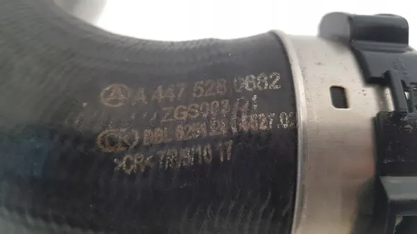 MERCEDES VITO W447 1.6 CDI Waterleiding A4475010682 image 3