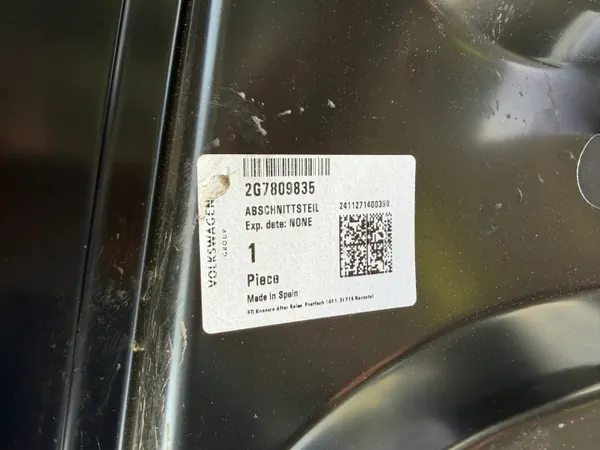 Pilar de soleira esquerdo Volkswagen Taigo 2G7 OEM 2G7809835 image 6