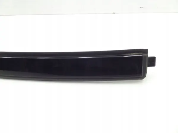 Barra de techo Audi A3 S3 OEM 8P4853701 - Usado image 3