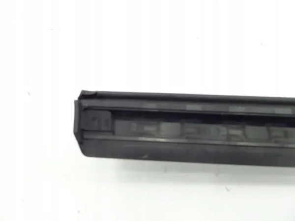 Barra de techo Audi A3 S3 OEM 8P4853701 - Usado image 9