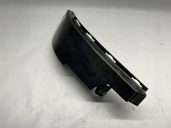RAM 1500 Liukuvalo Oikea Puoli OEM 68316082AH image 8