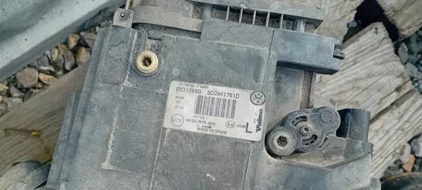 VW Passat B6 Etuvalot Vasen Oikea Xenon image 10