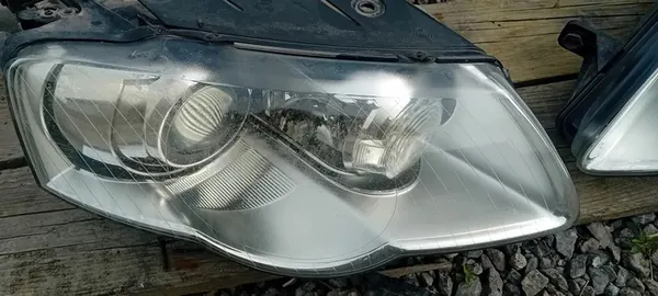 VW Passat B6 Etuvalot Vasen Oikea Xenon image 2