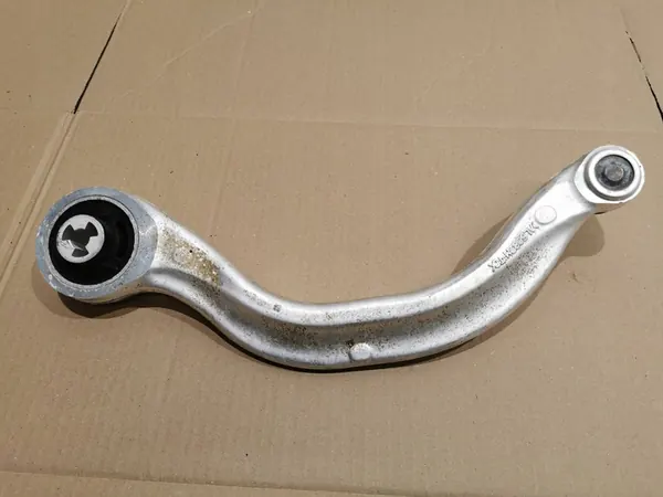 Braccio di Controllo Inferiore Anteriore Sinistro Tesla Model 3 LIFT 1044354-00-A image 4