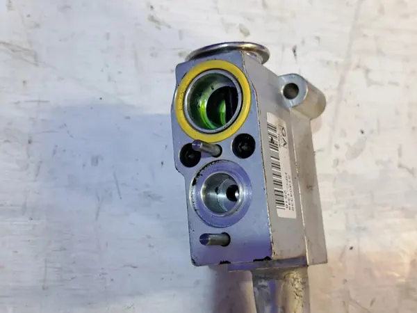 VOLVO XC60 II 2.0 T5 A/C Putki 31404339 image 5