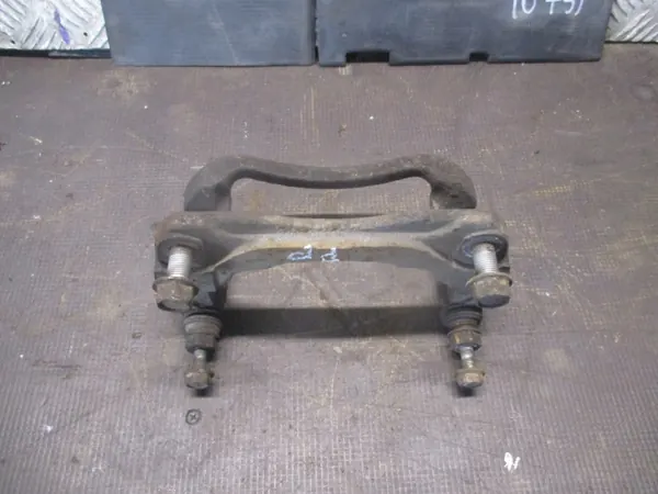 JARZMO PRAWY PRZÓD 290MM - Voor Rechts voor Toyota Sienna image 3
