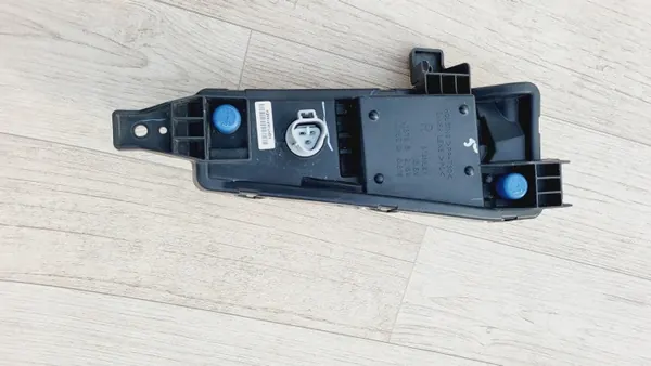 Suzuki Vitara II Halogen DRL Ljusrätt OEM W1378 image 4
