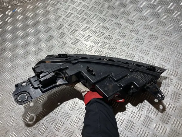 Farol LED Direito Citroen C5 Aircross image 3