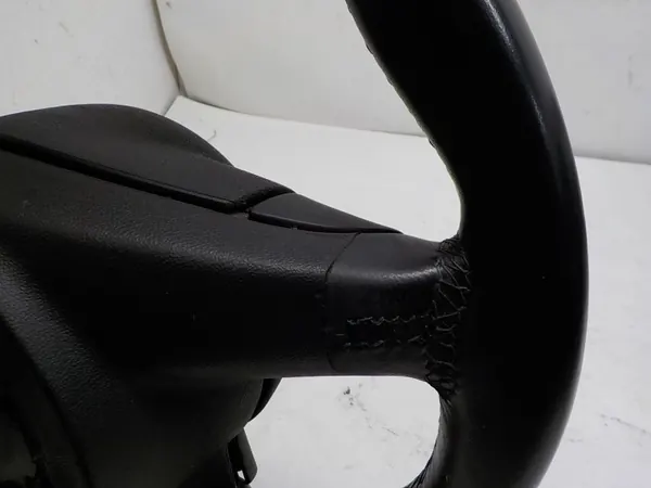 Volante couro SEAT OEM 5P0419091RX K85 com airbag image 3