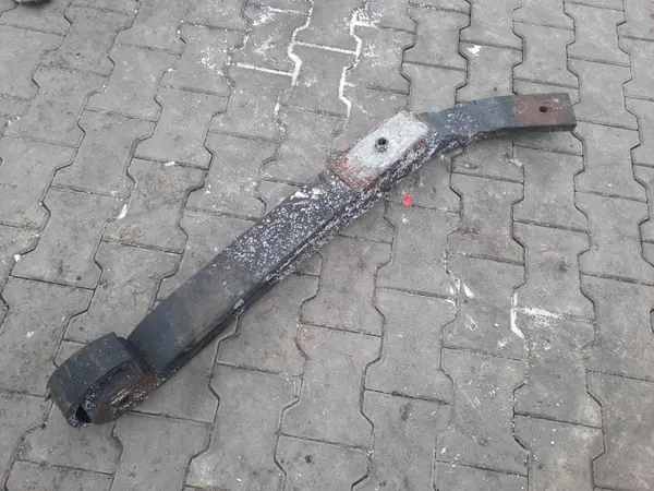 Mola traseira direita OEM PRAWY RENAULT GAMA T RANGE image 2