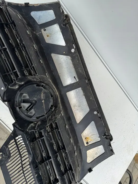 VW GOLF V 03- VARIANT KOMBI GRILL 1K5853653A image 9