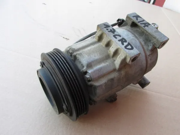 Compresseur de climatisation Kia Sportage III 1.7 CRDi F500DX9FA10 image 2