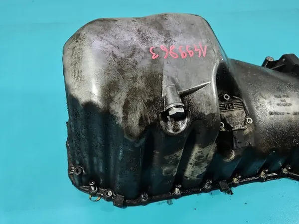 Oljepanna VW Crafter 06- 2.5 TDI image 6