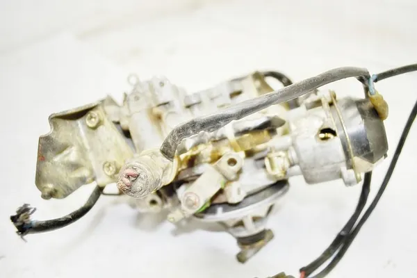 Nissan Carburateur OEM 2KT60-56 P1-16 OY-7N 17083 image 10