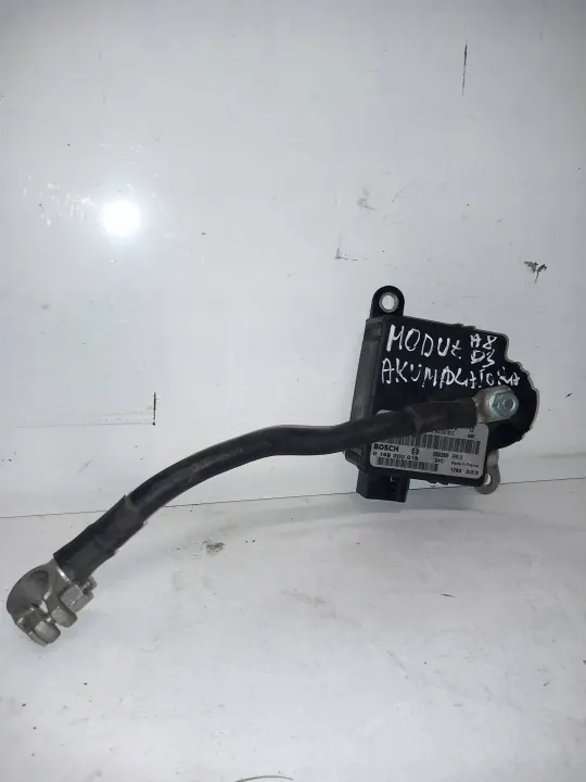 Audi A8 Batterimodul OEM 4E0 915 181 C - Begagnad image 2