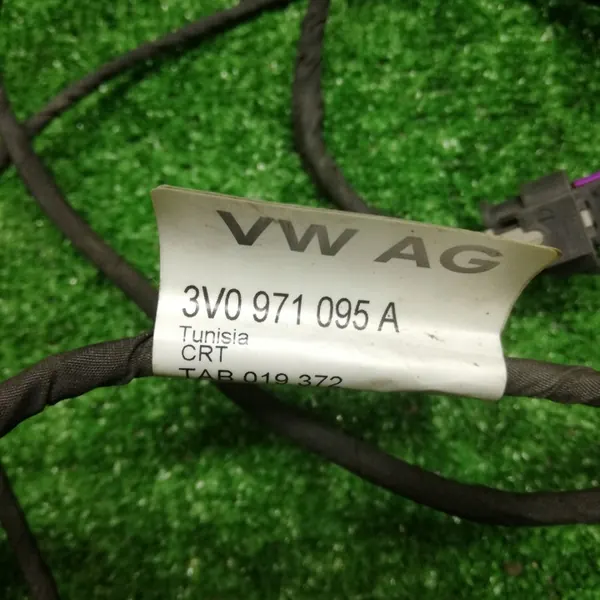 Faisceau de Capteurs PDC Avant OEM 3V0971095A image 3
