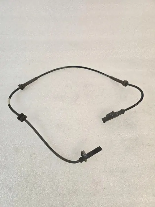 ABS-Sensor Vorne Maserati Levante OEM 670037273 image 2