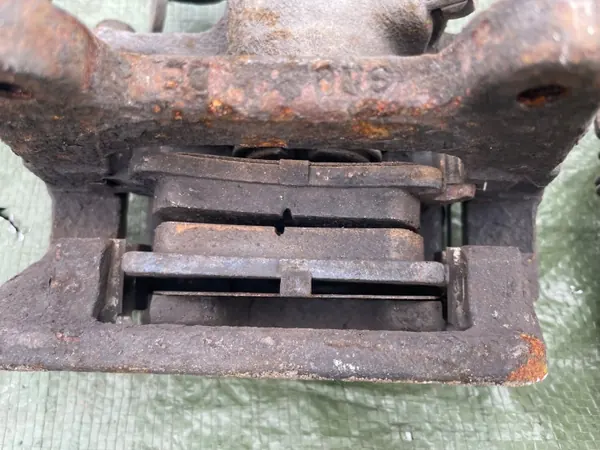 Jeu d'étriers de frein arrière AUDI A4 B6 B7 OEM TOBI312 image 4