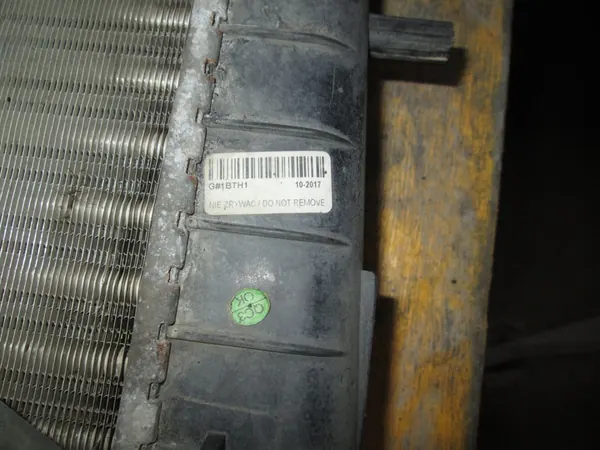 Radiador y Ventilador Fiat Linea 1.3 M-Jet image 4