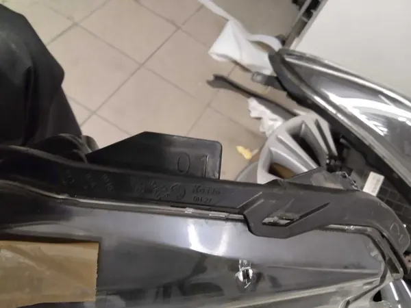 LAMPA Toyota Aygo AB7 Xenón Izquierdo image 7