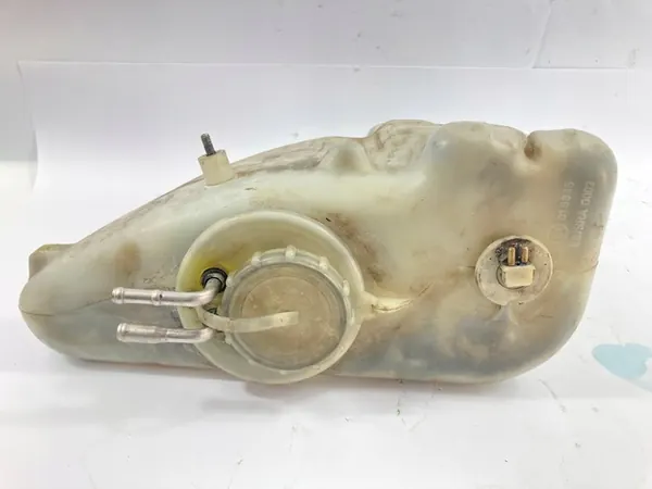 Pesunesteen säiliö Mercedes W124 E250 E300 image 5