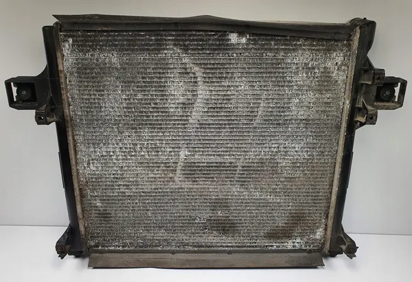 Radiador de agua Jeep Cherokee III WH 3.0 55116858AA image 6