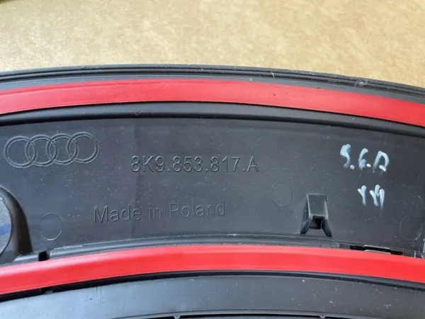 OEM 8K9853817A Linke Heckleiste für Audi A4 B8 Allroad image 9