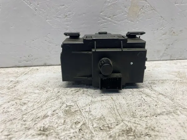 Lichtschakelaarpaneel BMW E90 E91 2008 OE 9169406 image 2