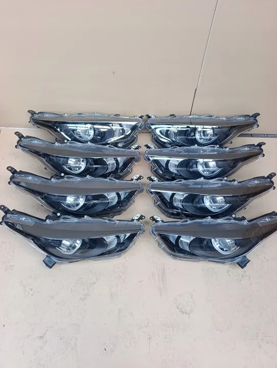 Farol Esquerdo Direito Toyota Yaris IV 2021-2025 MNB5321 image 6