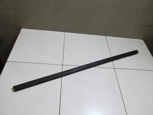 Acabamento de Porta Dianteira Direita Ford S-Max MK1 Lift 2010-2014 image 2