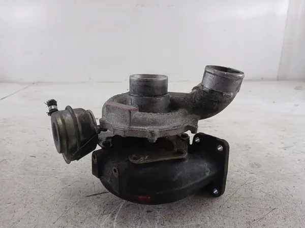 AUDI A4 B6 2.5 TDI Turbo 059145701S image 2