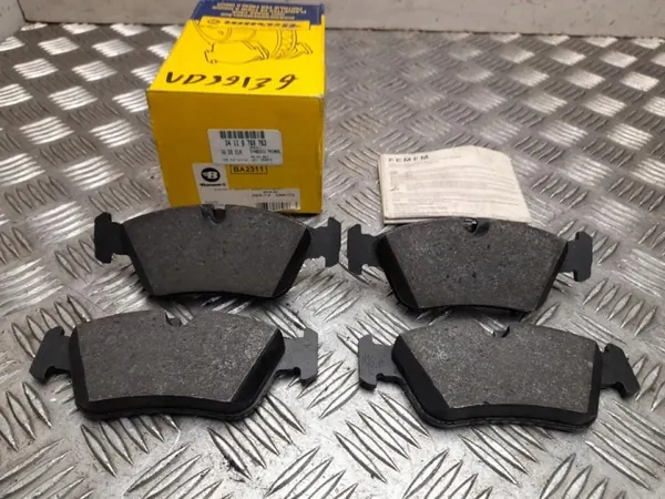 BMW Jarrujousi OEM 34116769763 - Käytetty image 3