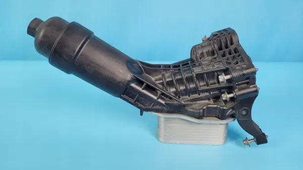 BMW G20 Caja Filtro Aceite OEM 72482269 image 2