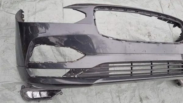 VOLVO XC60 II Paraurti Anteriore 2017 image 2