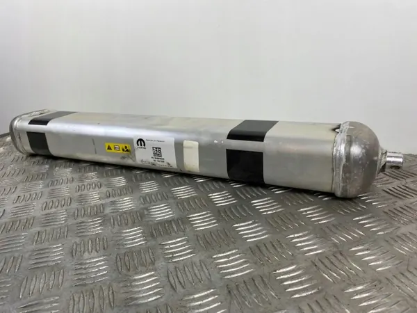 Jeep luchtvering tank OEM 68458345AB - Gebruikt image 4