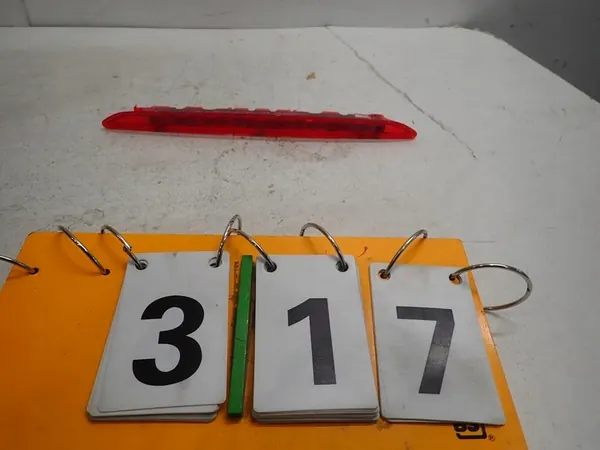 Jarruvalo SEAT LEON III 5F0945097J image 2